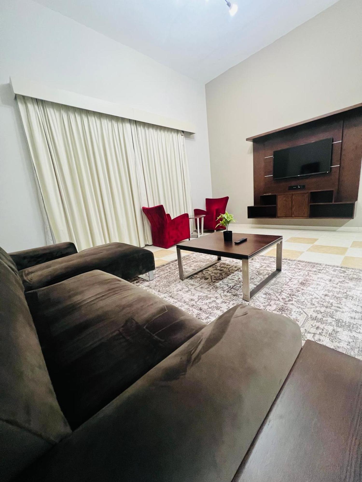 Alraef Luxury Apartments 迪拜 外观 照片