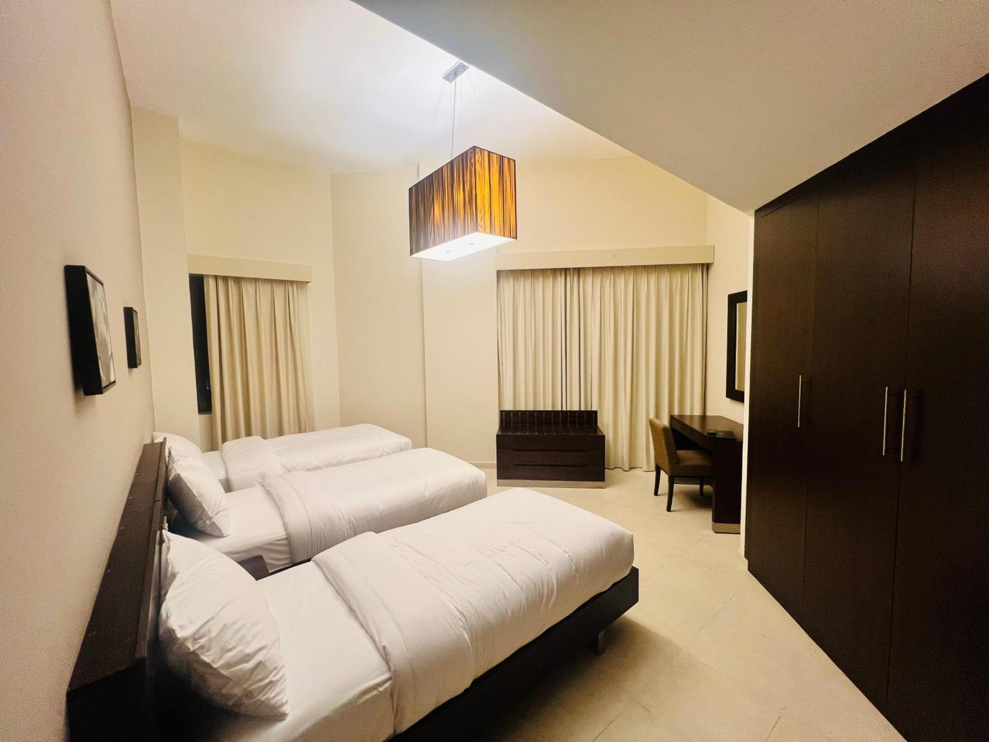 Alraef Luxury Apartments 迪拜 外观 照片